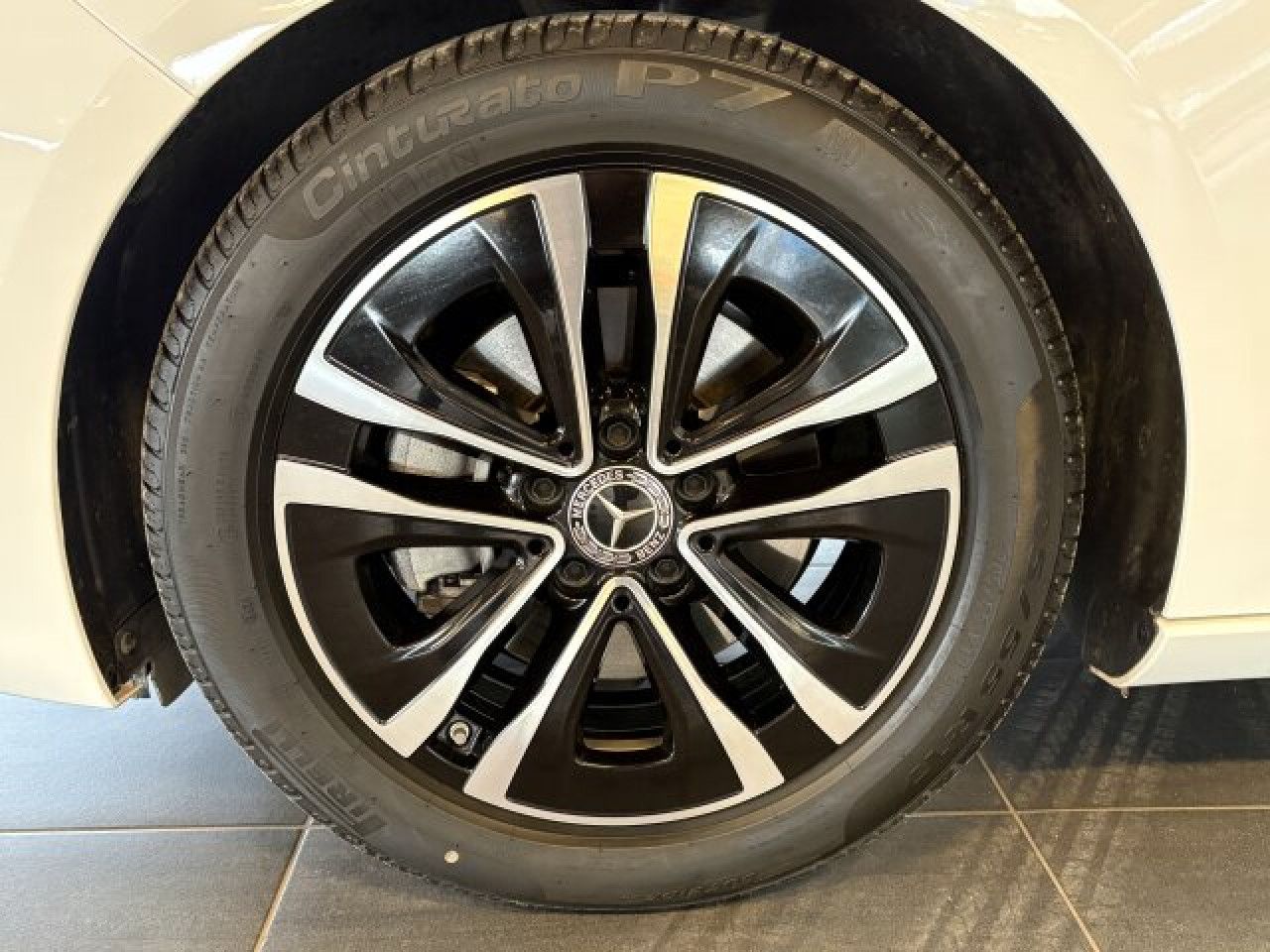 Fahrzeugbild 10 / 17