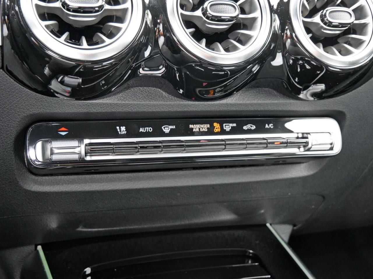 Mercedes-Benz GLB – Bild 18