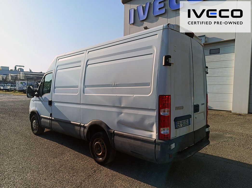 IVECO | DAILY FURGONE 33S11