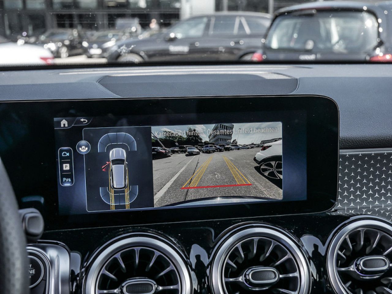 Mercedes-Benz GLB – Bild 15