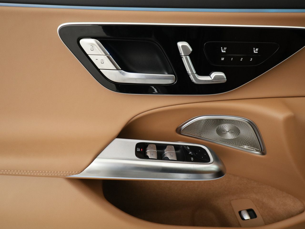 Mercedes-Benz E-Klasse – Bild 20