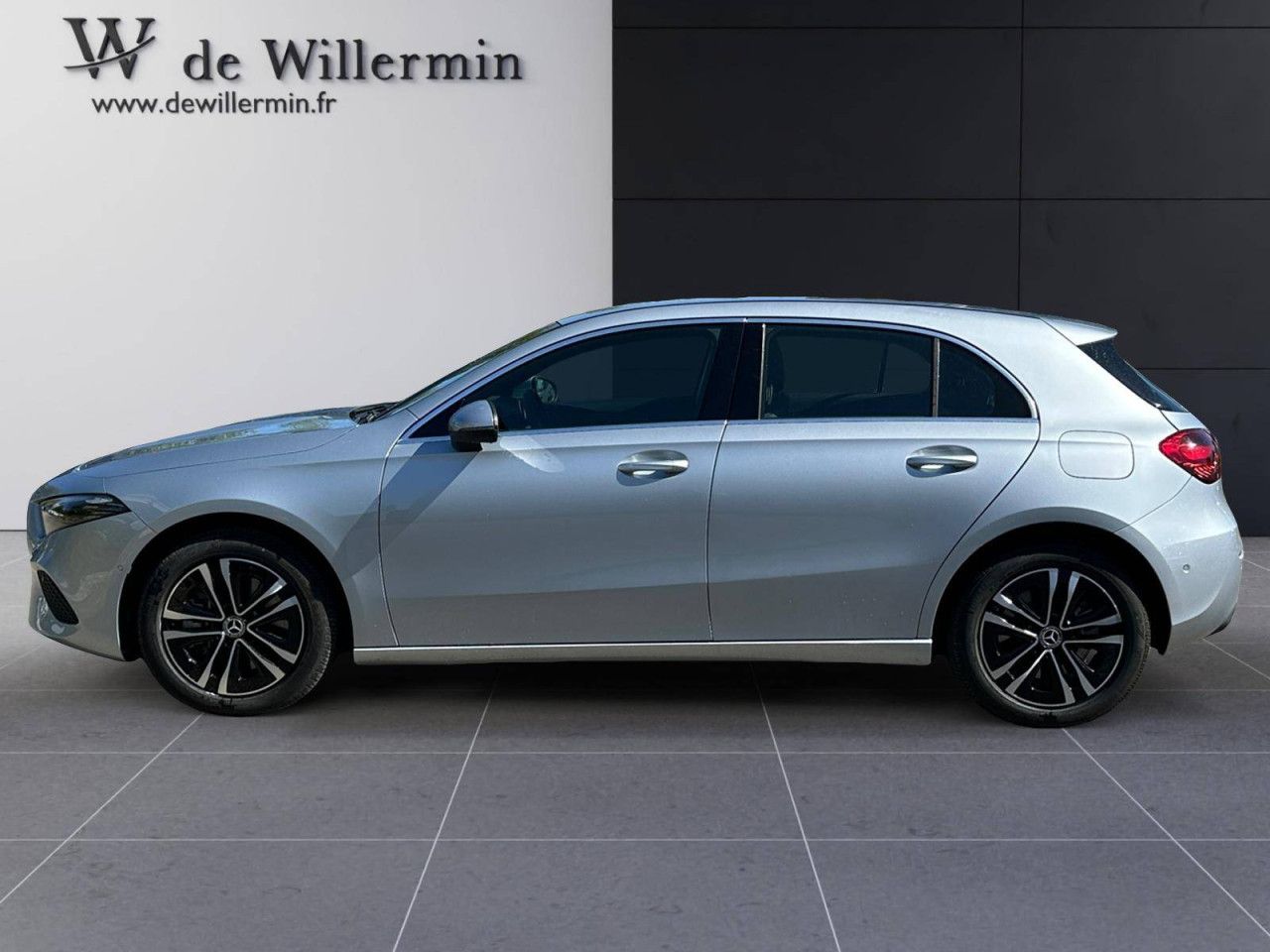 Photo du v&eacute;hicule 8 / 18