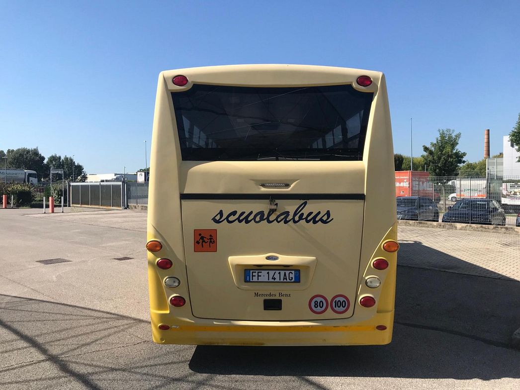 Mercedes-Benz | ATEGO SITCAR SCUOLABUS 54+3+1