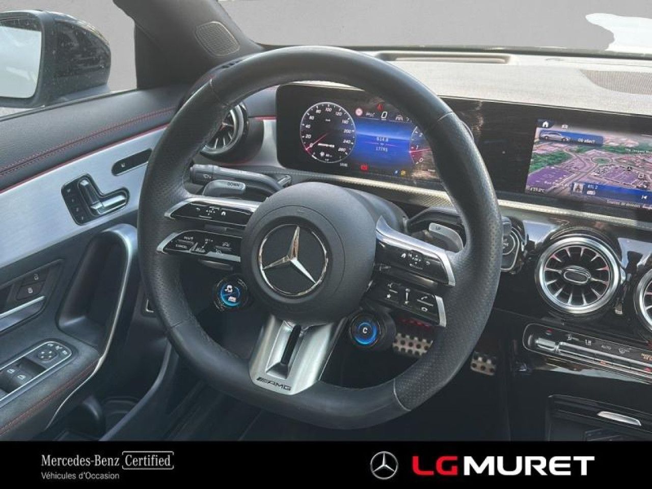 Photo du véhicule 14 / 18