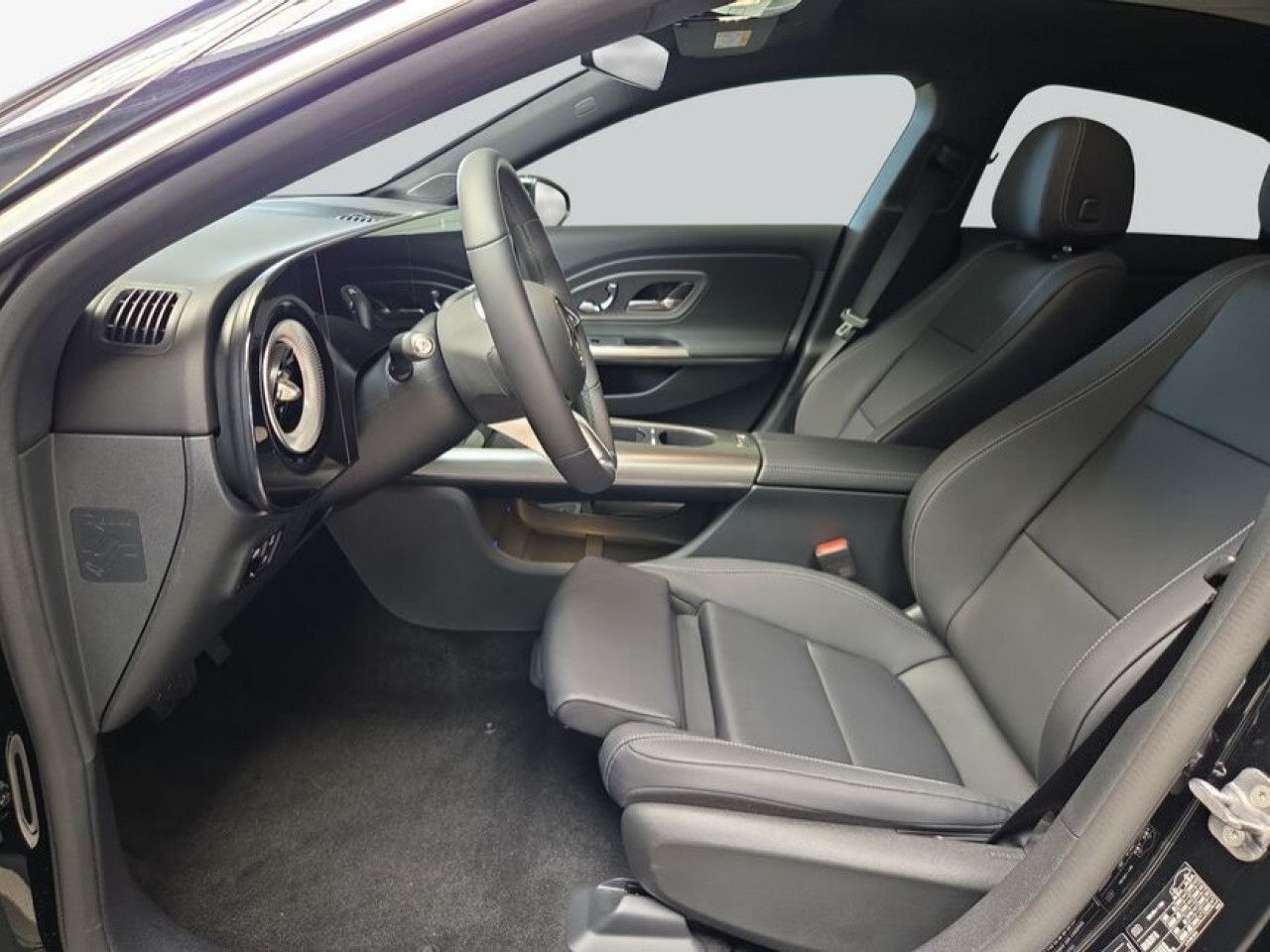 Mercedes-Benz CLA – Bild 11