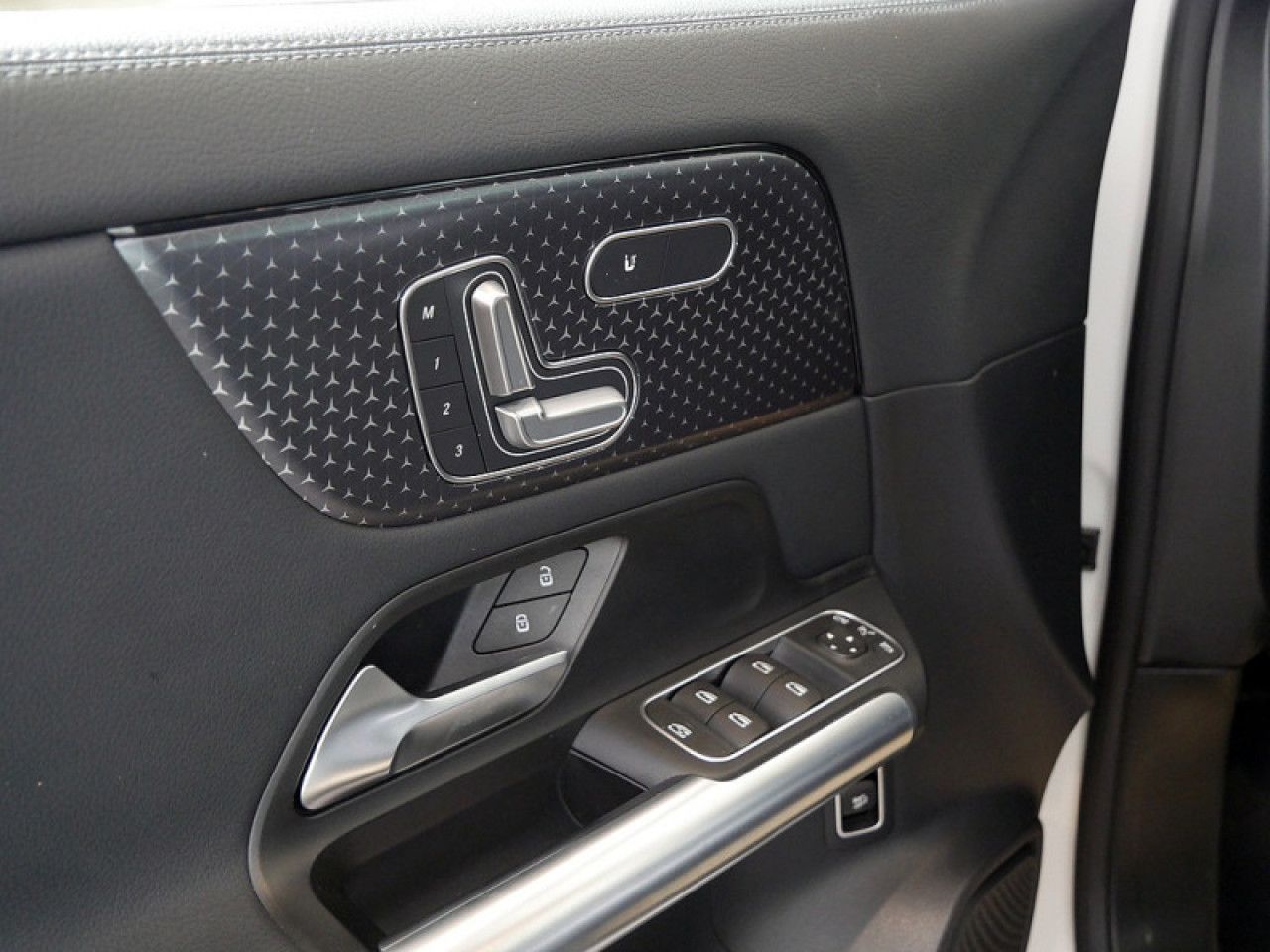 Mercedes-Benz GLA – Bild 12