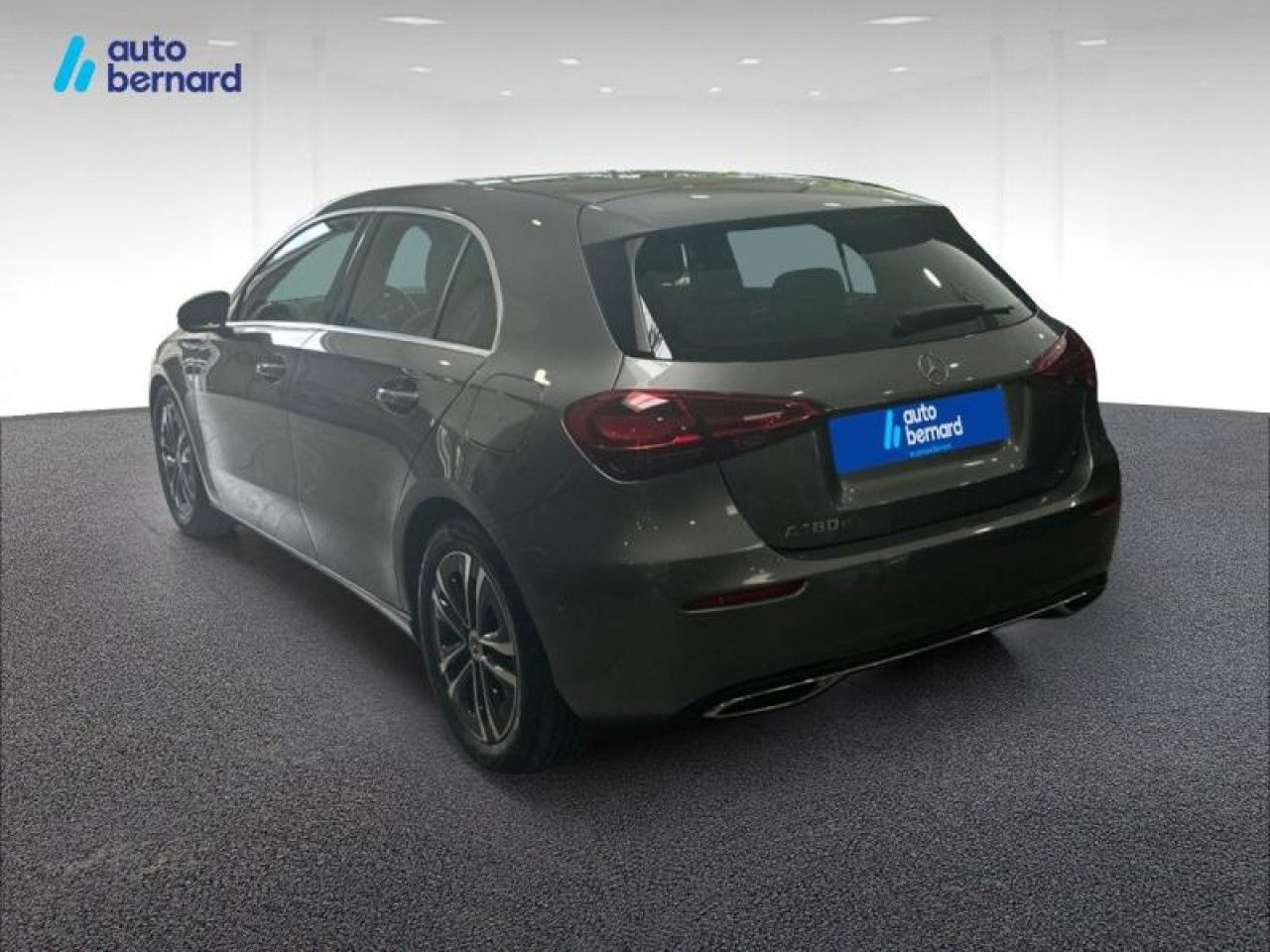 Photo du v&eacute;hicule 7 / 16