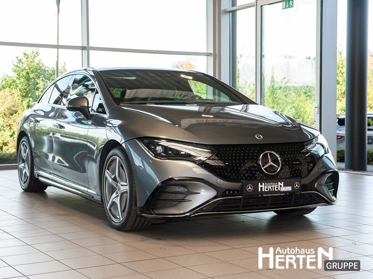 Mercedes-Benz EQE