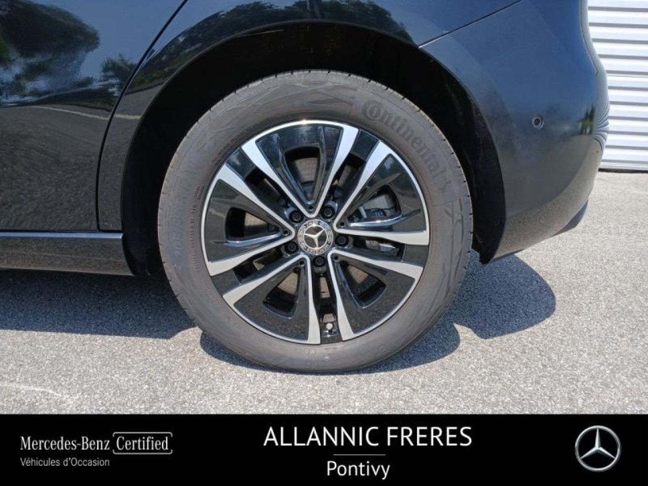 Photo du v&eacute;hicule 13 / 18