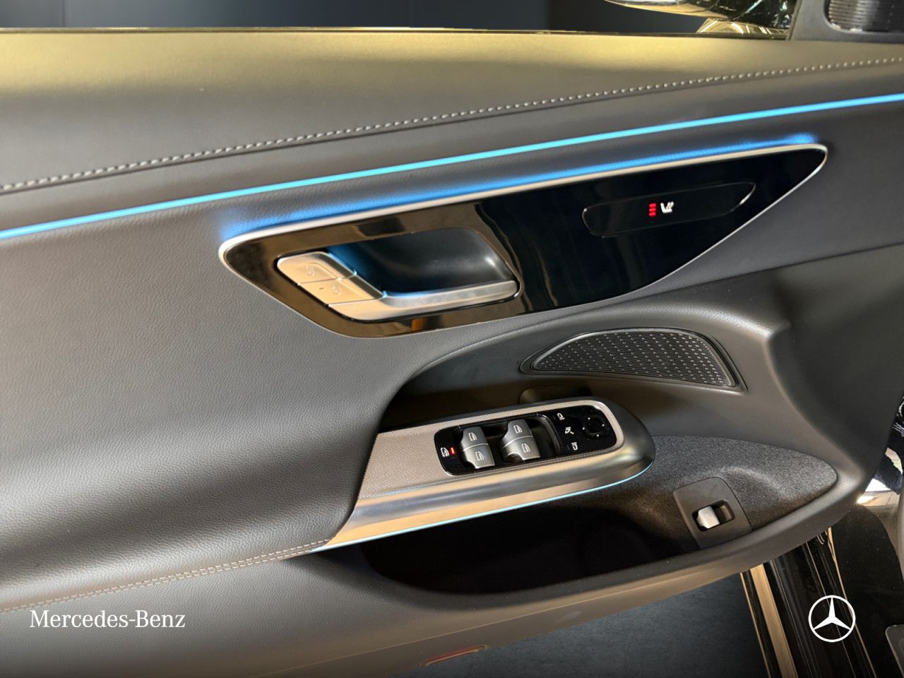 Mercedes-Benz E-Klasse – Bild 10