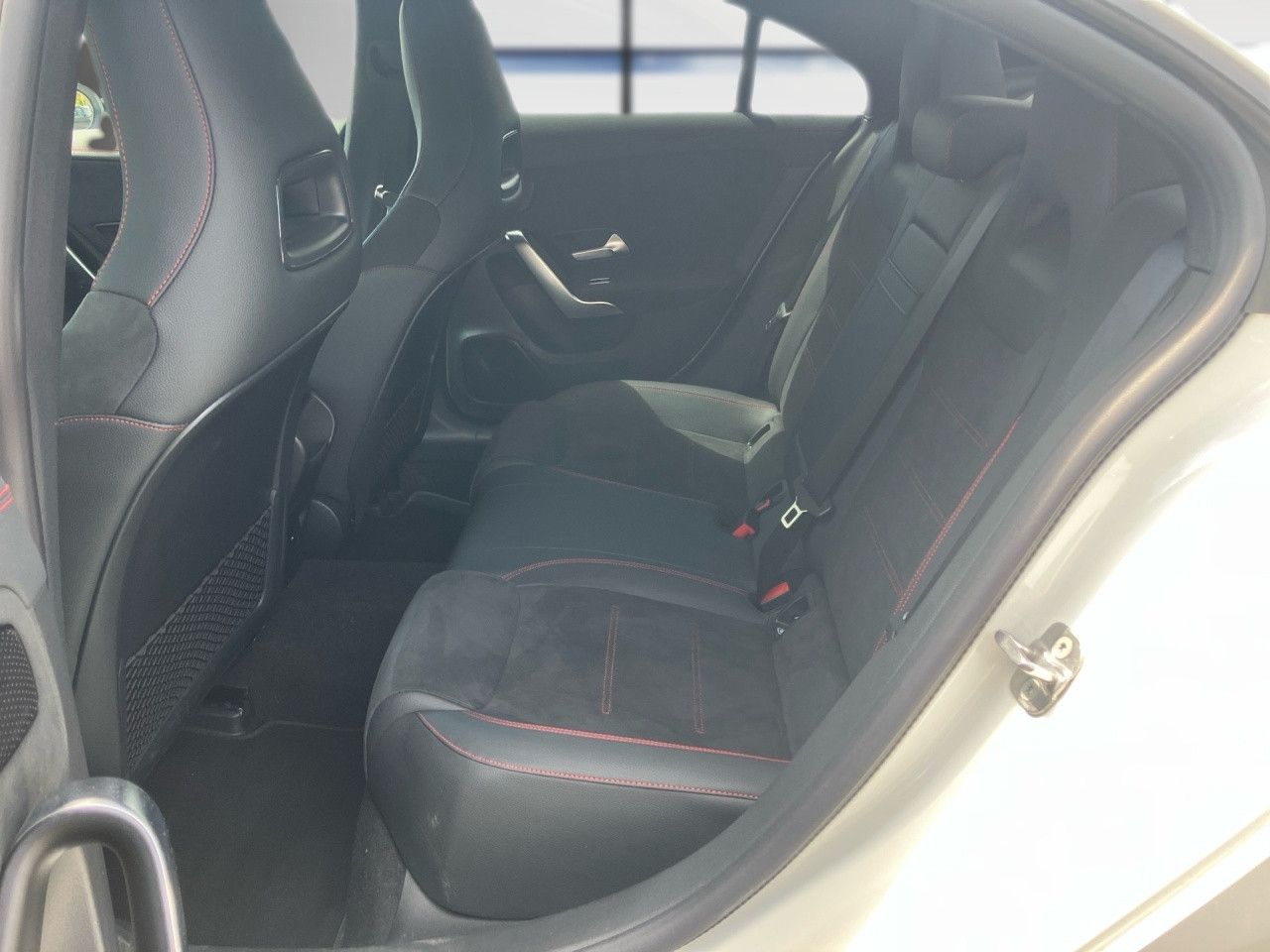 Mercedes-Benz CLA – Bild 4