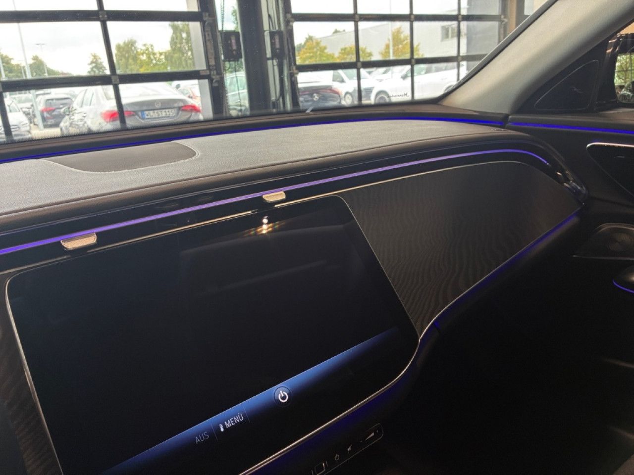 Mercedes-Benz E-Klasse – Bild 28