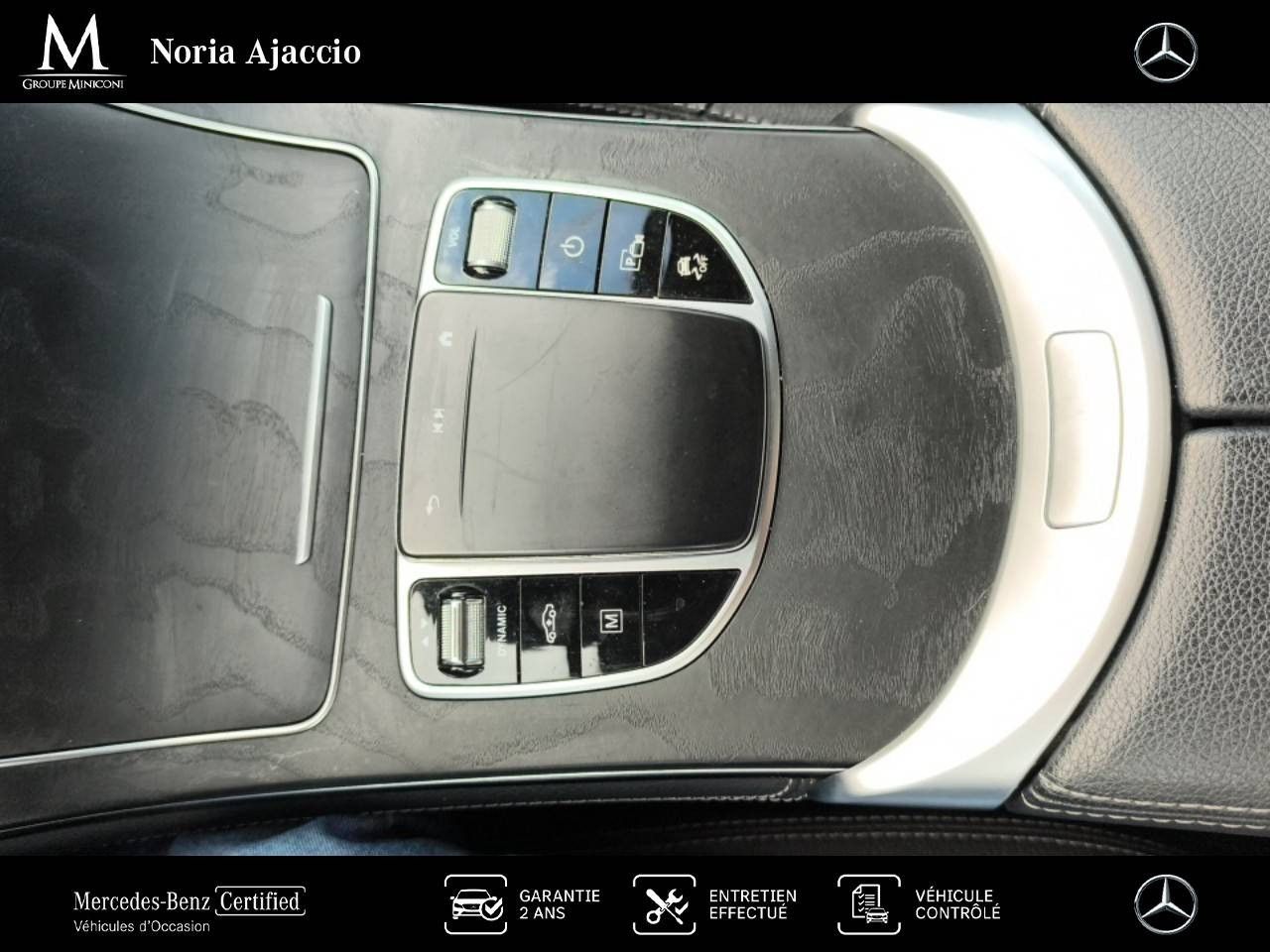 Photo du v&eacute;hicule 15 / 17