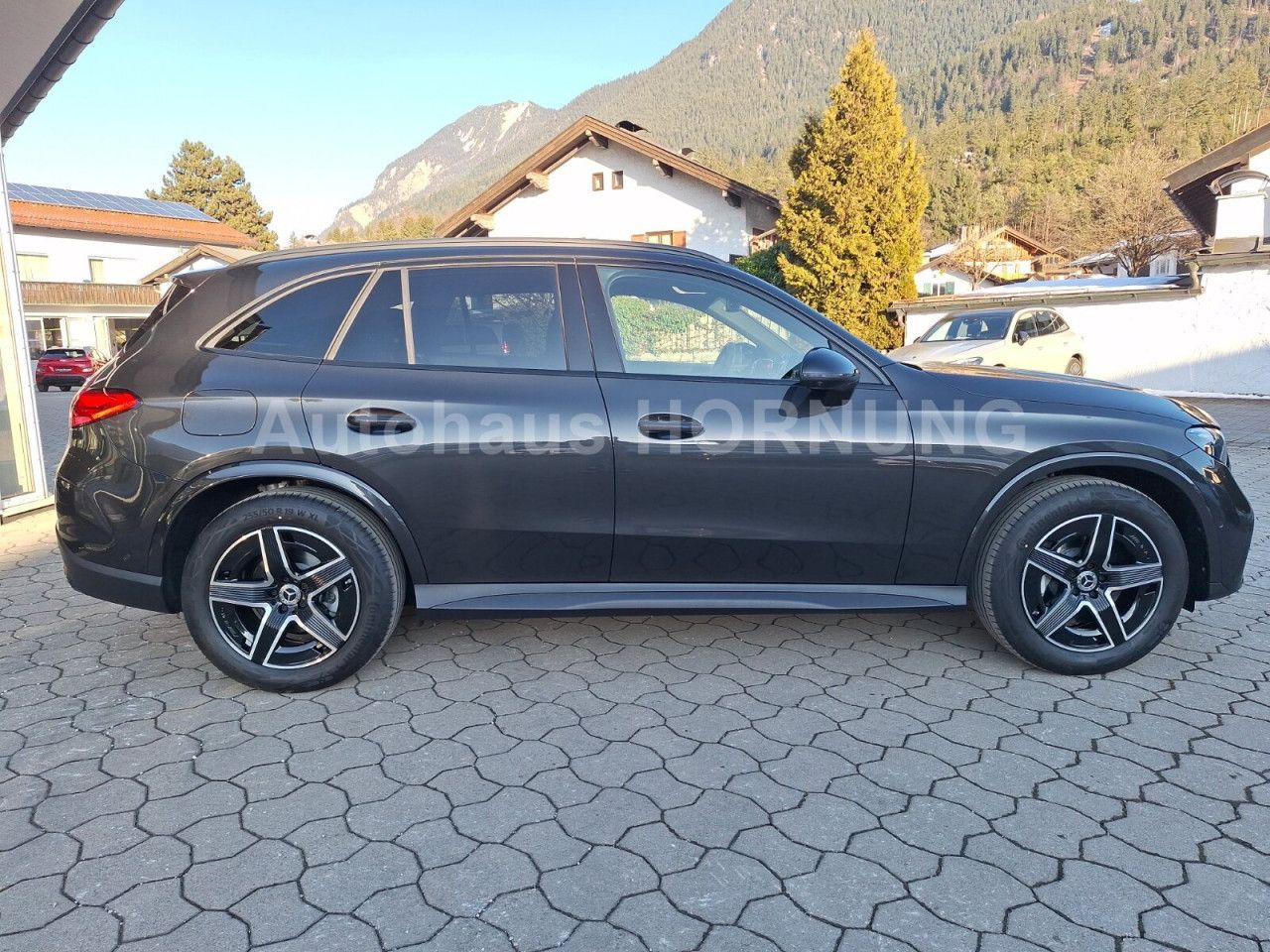 Mercedes-Benz GLC – Bild 3
