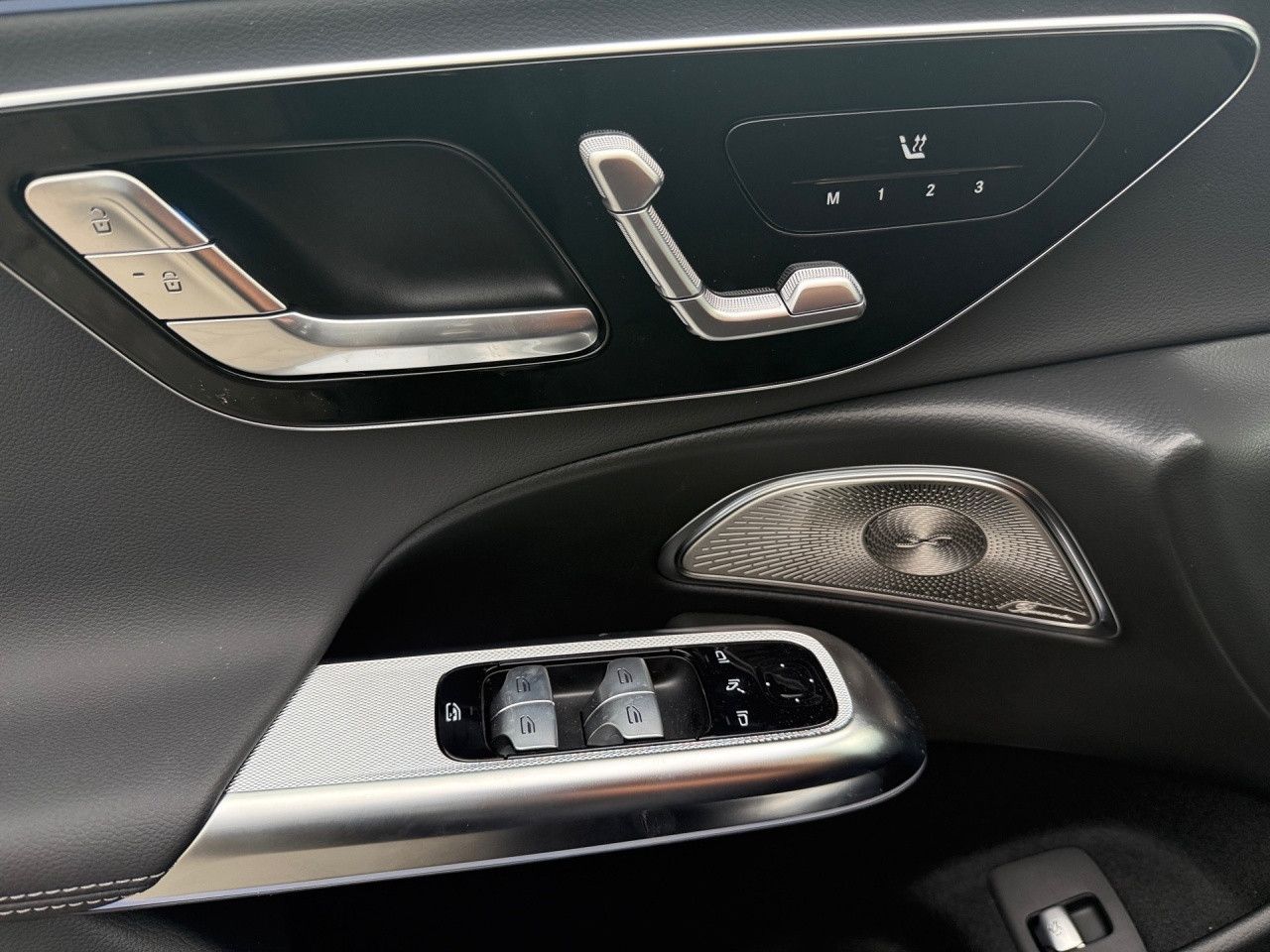 Mercedes-Benz E-Klasse – Bild 19