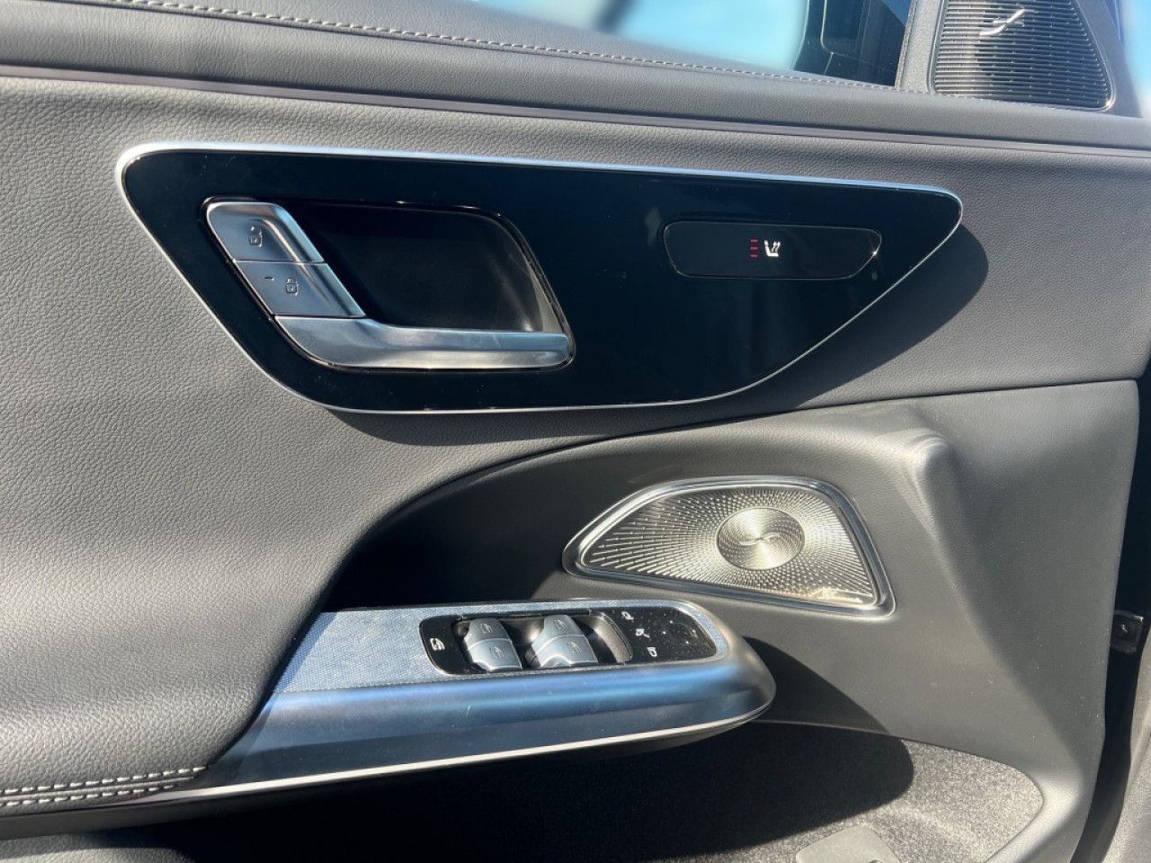 Mercedes-Benz E-Klasse – Bild 14