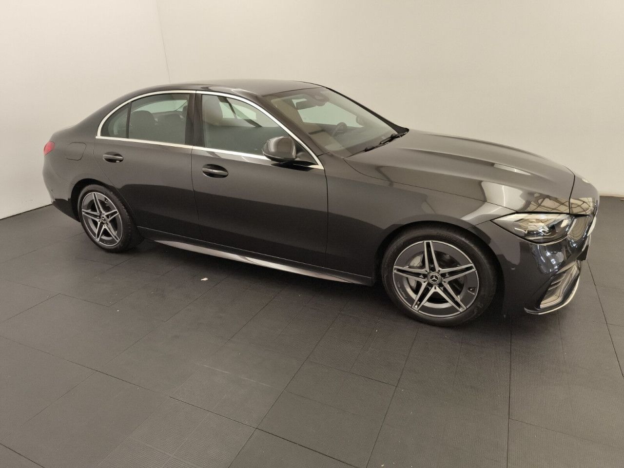 Mercedes-Benz C-Klasse – Bild 4