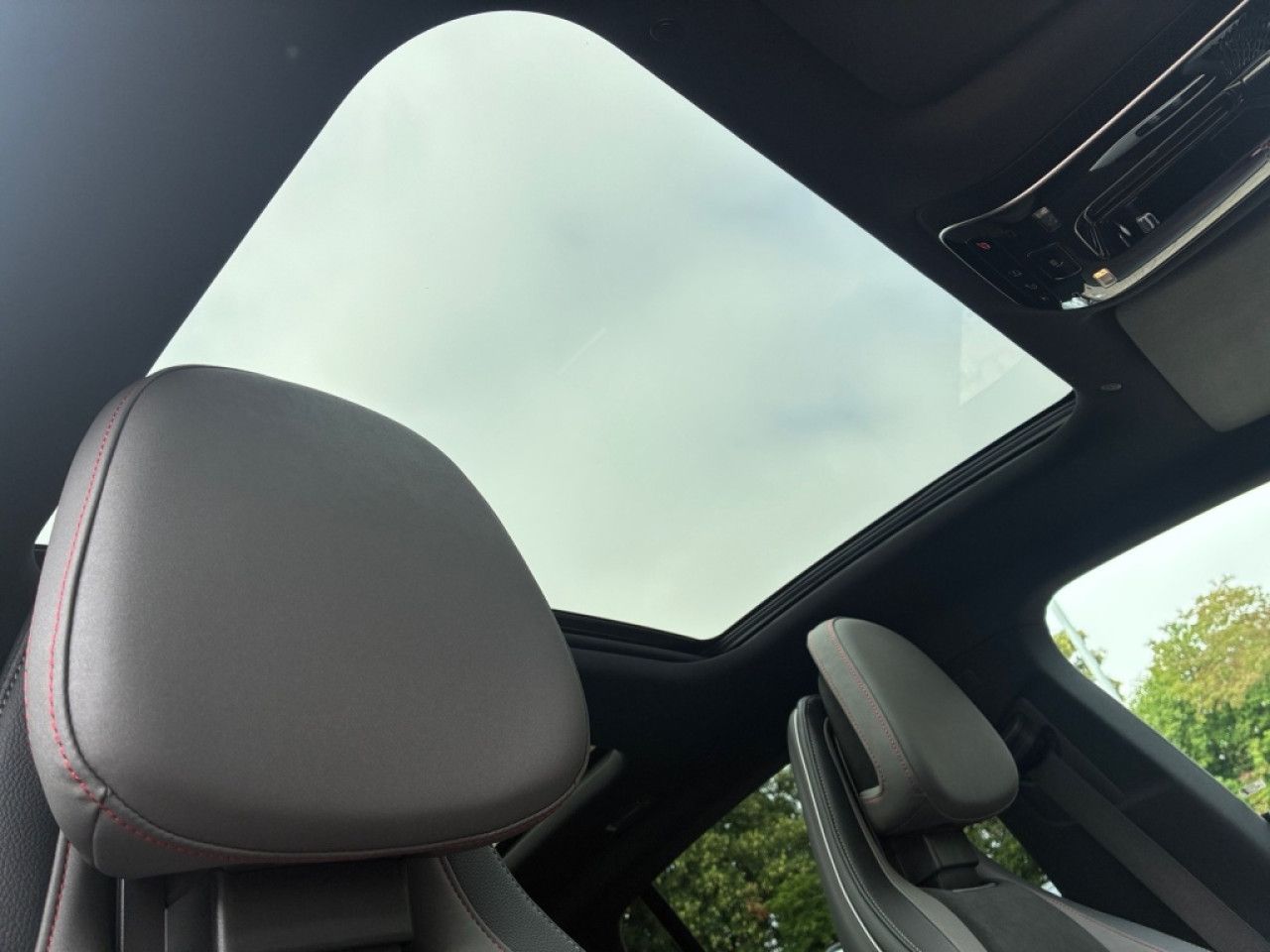 Mercedes-Benz EQE – Bild 15