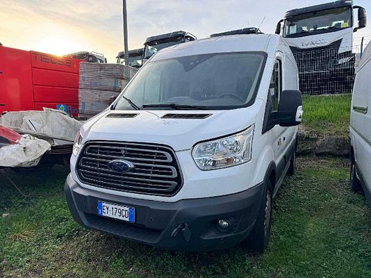 Vehicle image 2 / 3