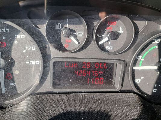 Vehicle image 18 / 18