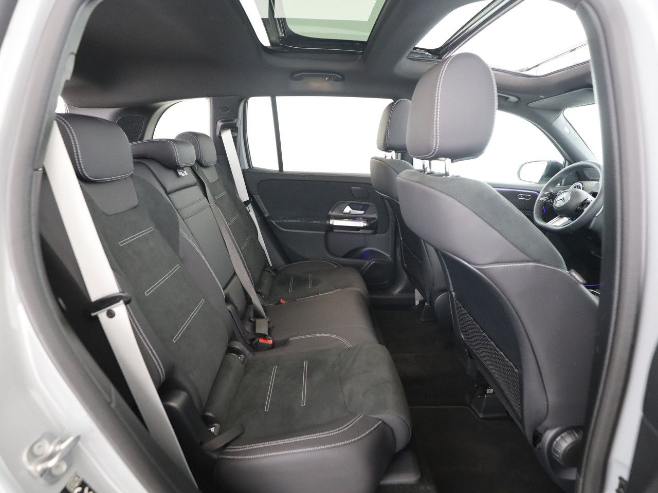 Mercedes-Benz GLB – Bild 14