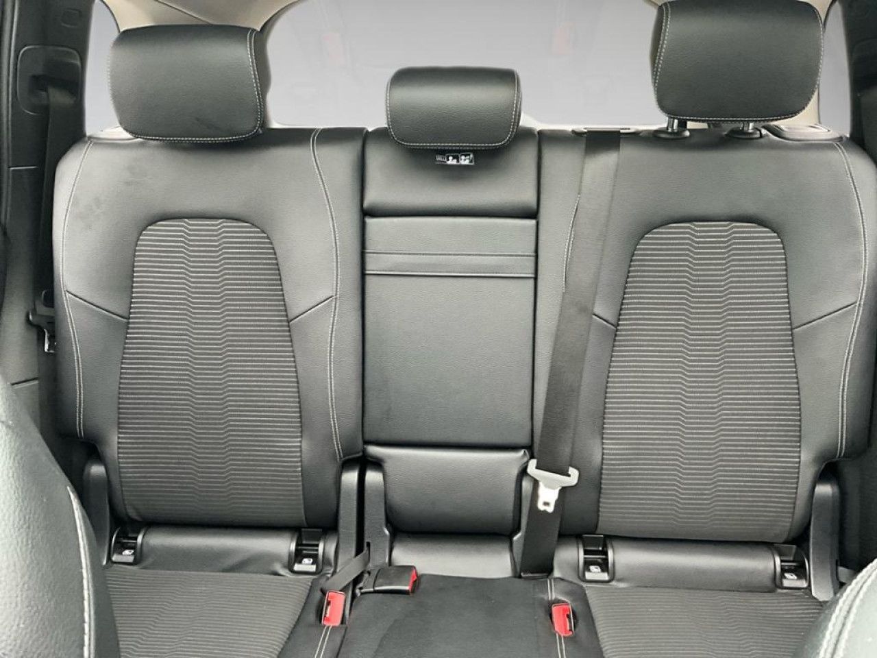Mercedes-Benz GLB – Bild 12