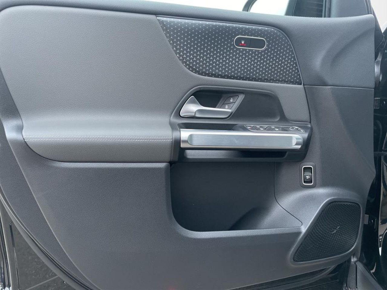 Fahrzeugbild 16 / 27