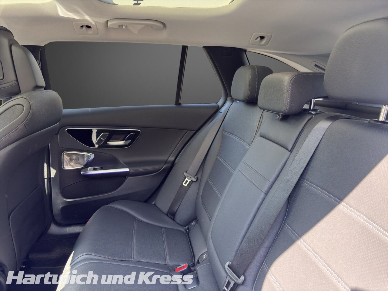 Mercedes-Benz C-Klasse – Bild 15