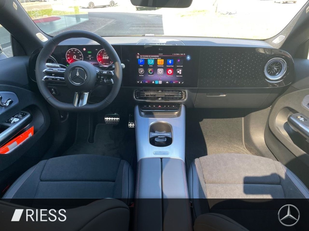 Mercedes-Benz CLA – Bild 11