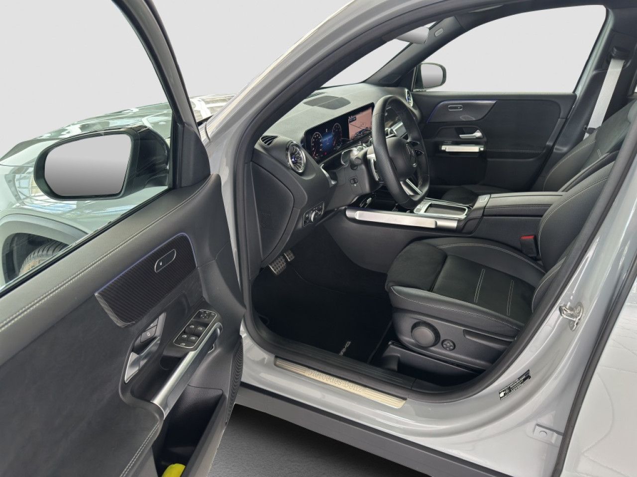 Mercedes-Benz GLB – Bild 13