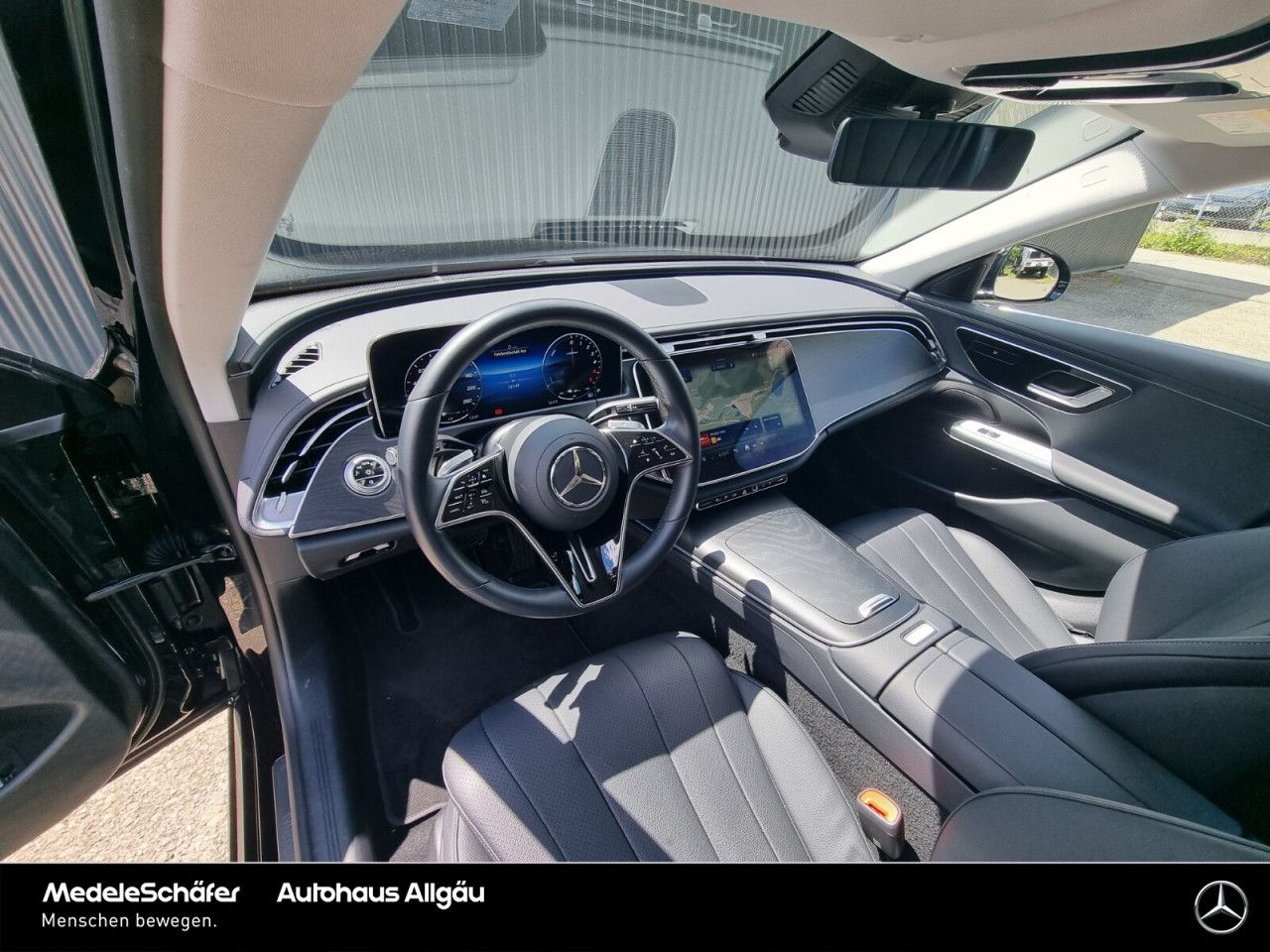 Mercedes-Benz E-Klasse – Bild 11
