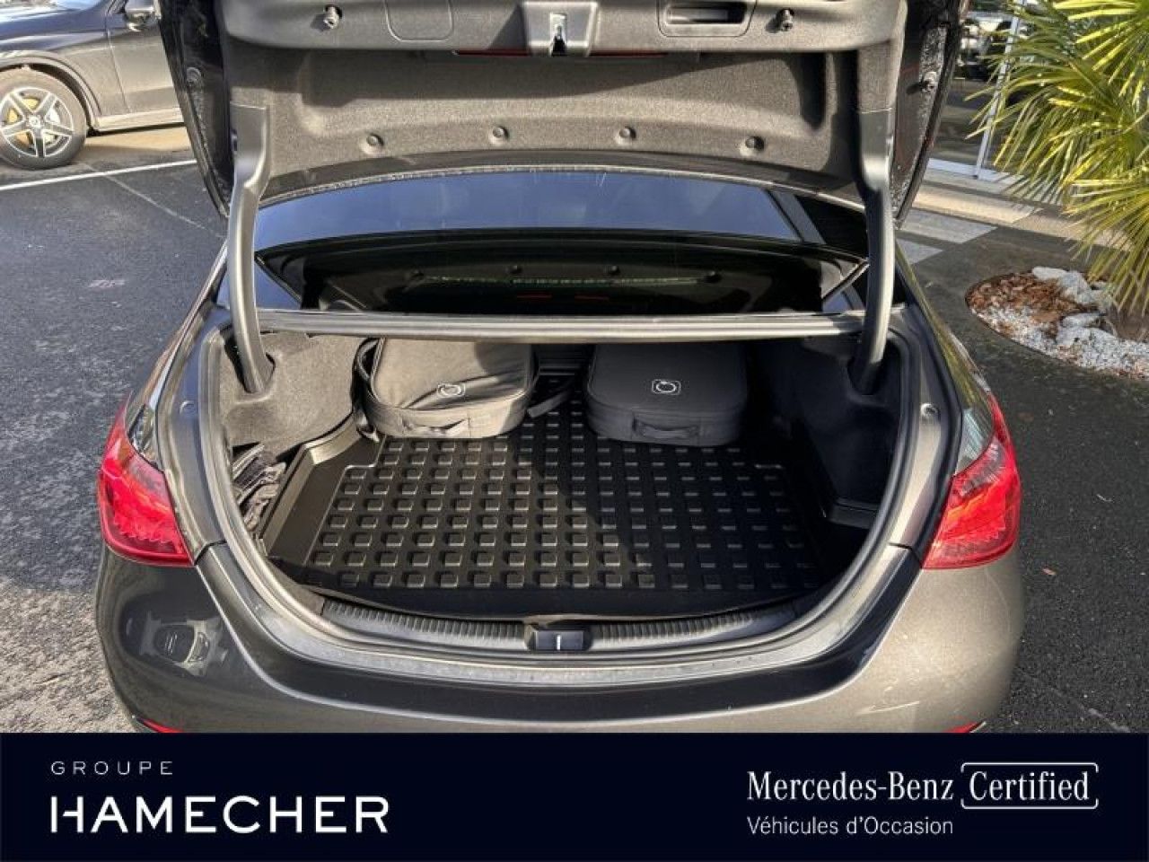 Photo du v&eacute;hicule 11 / 18