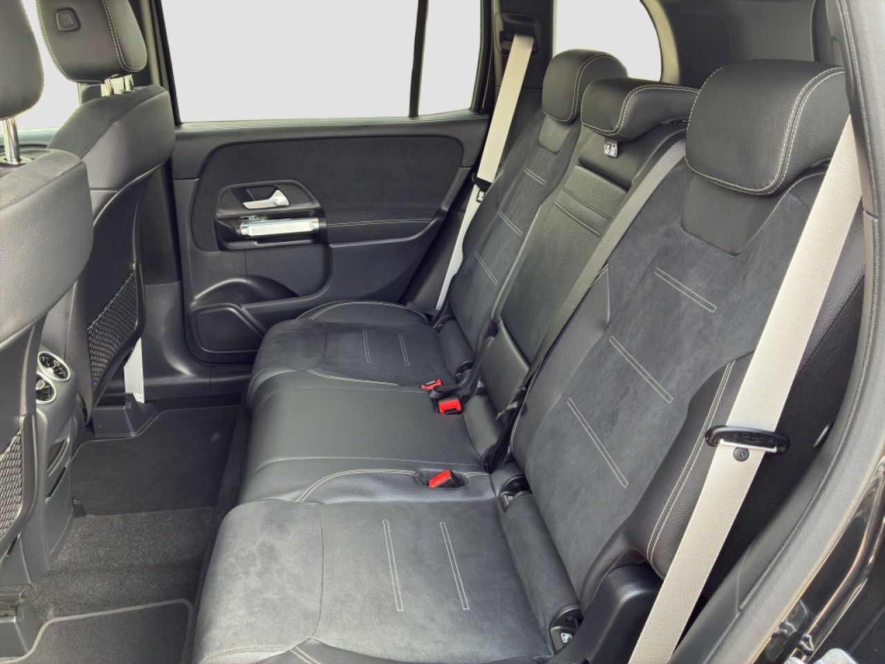 Mercedes-Benz GLB – Bild 12