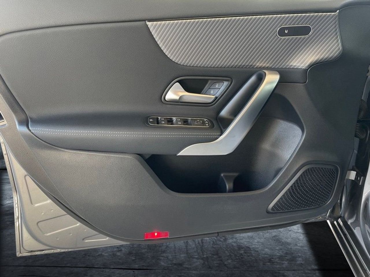 Fahrzeugbild 11 / 12