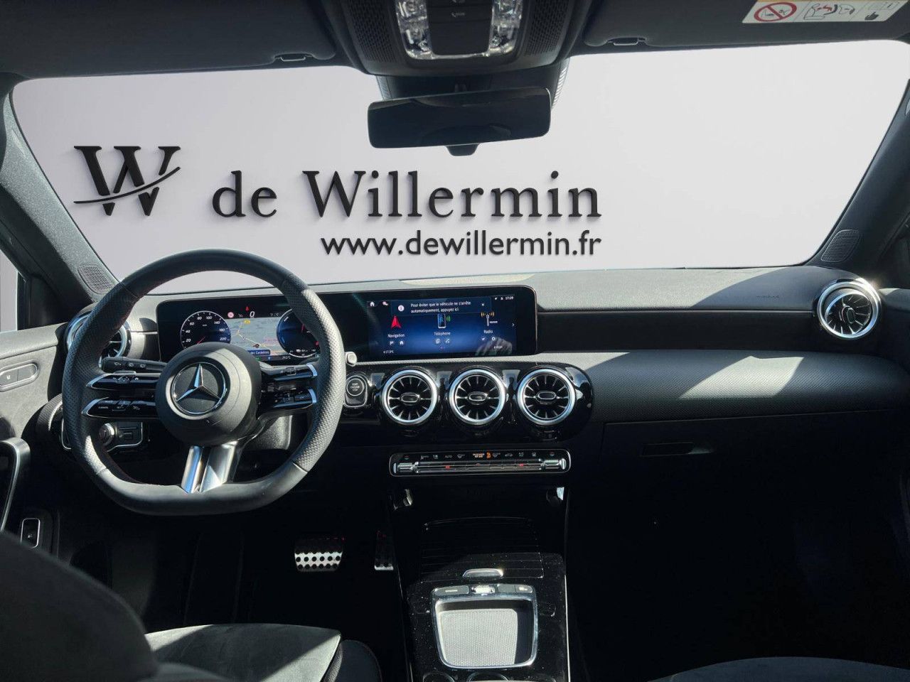 Photo du v&eacute;hicule 13 / 18