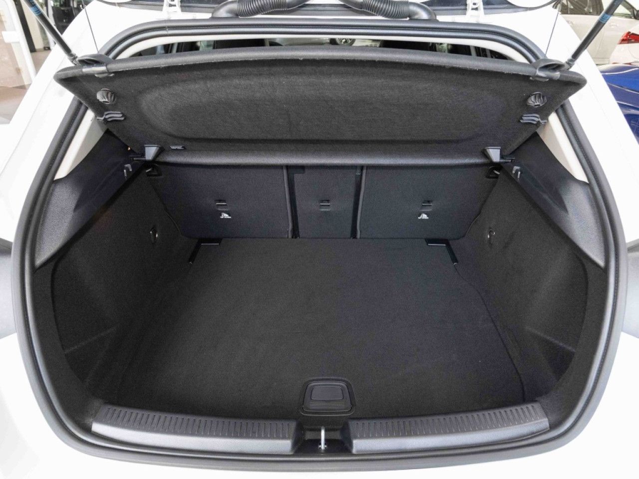 Fahrzeugbild 13 / 13