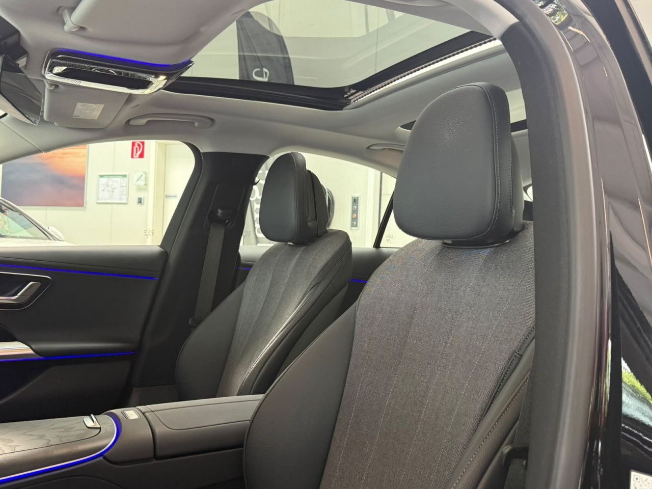 Mercedes-Benz E-Klasse – Bild 16