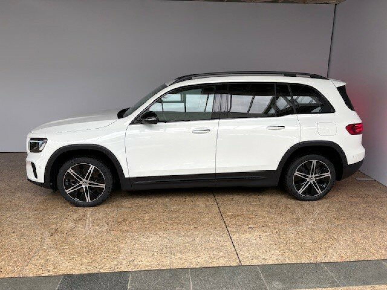 Mercedes-Benz GLB – Bild 4