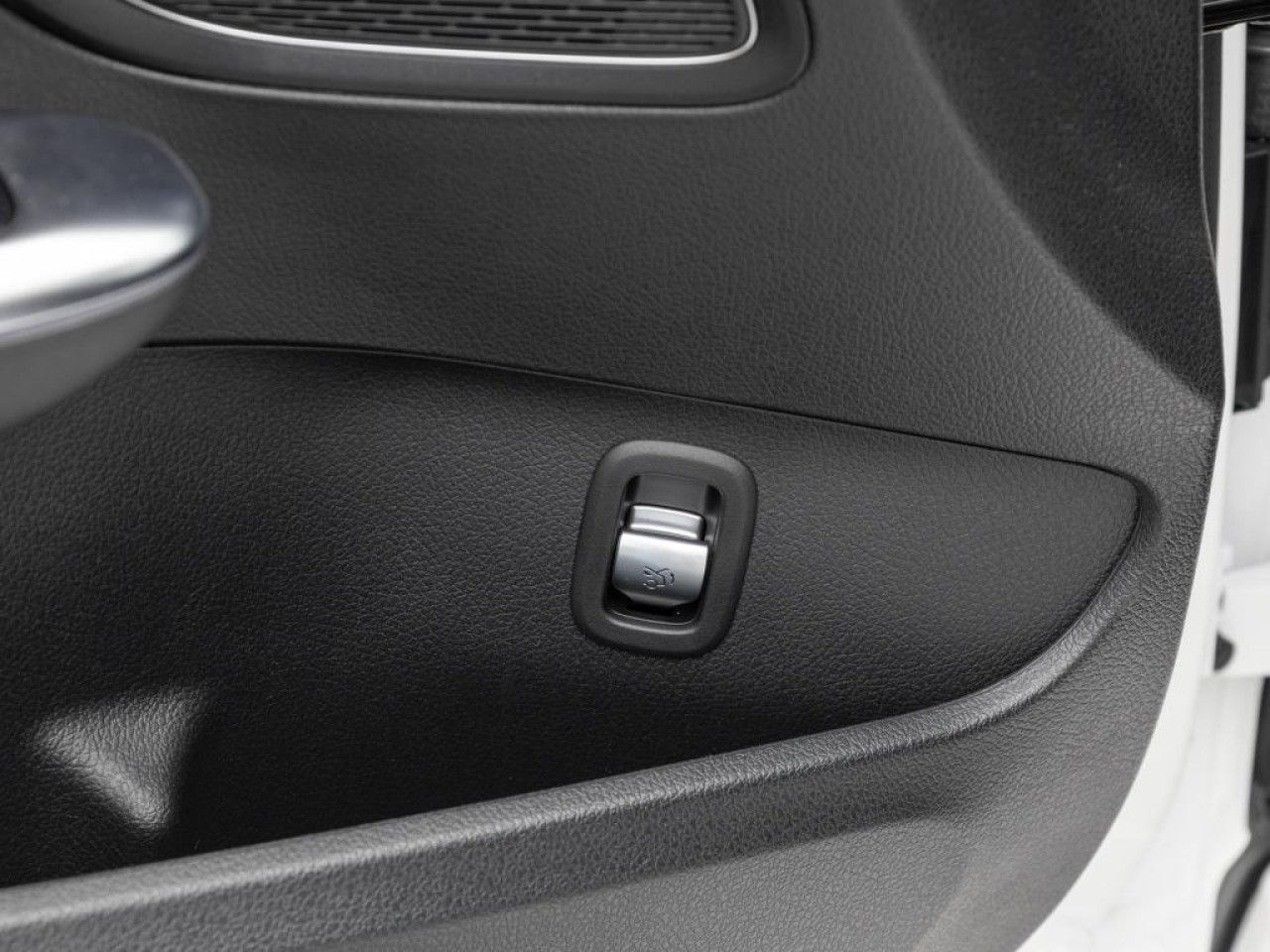 Mercedes-Benz C-Klasse – Bild 16