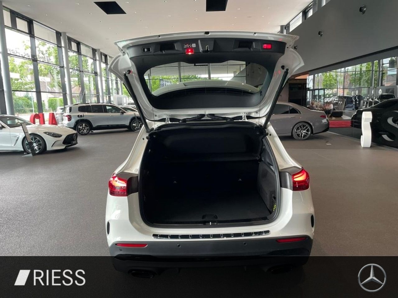 Mercedes-Benz GLA – Bild 18
