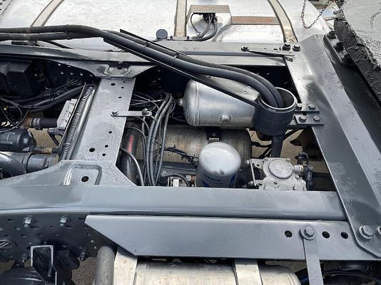 Vehicle image 10 / 18