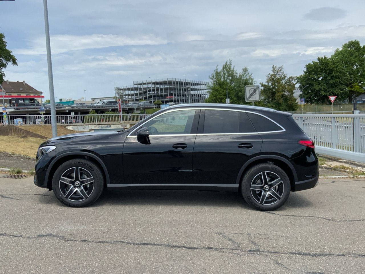 Mercedes-Benz GLC – Bild 2