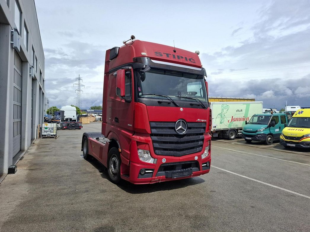 Mercedes-Benz | ACTROS 1845