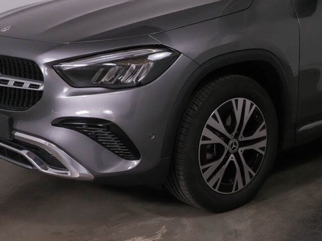 Mercedes-Benz GLA 180
