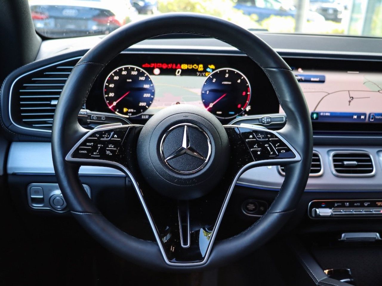 Mercedes-Benz GLS – Bild 23