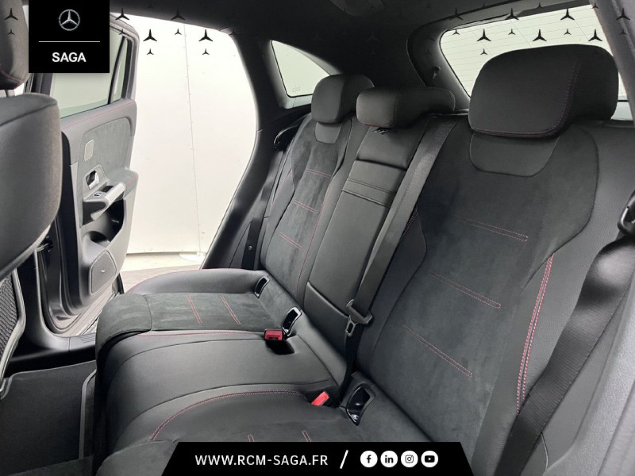 Photo du v&eacute;hicule 9 / 18