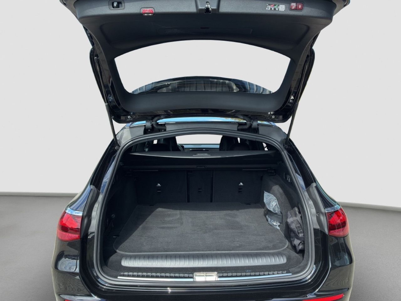 Mercedes-Benz E-Klasse – Bild 14