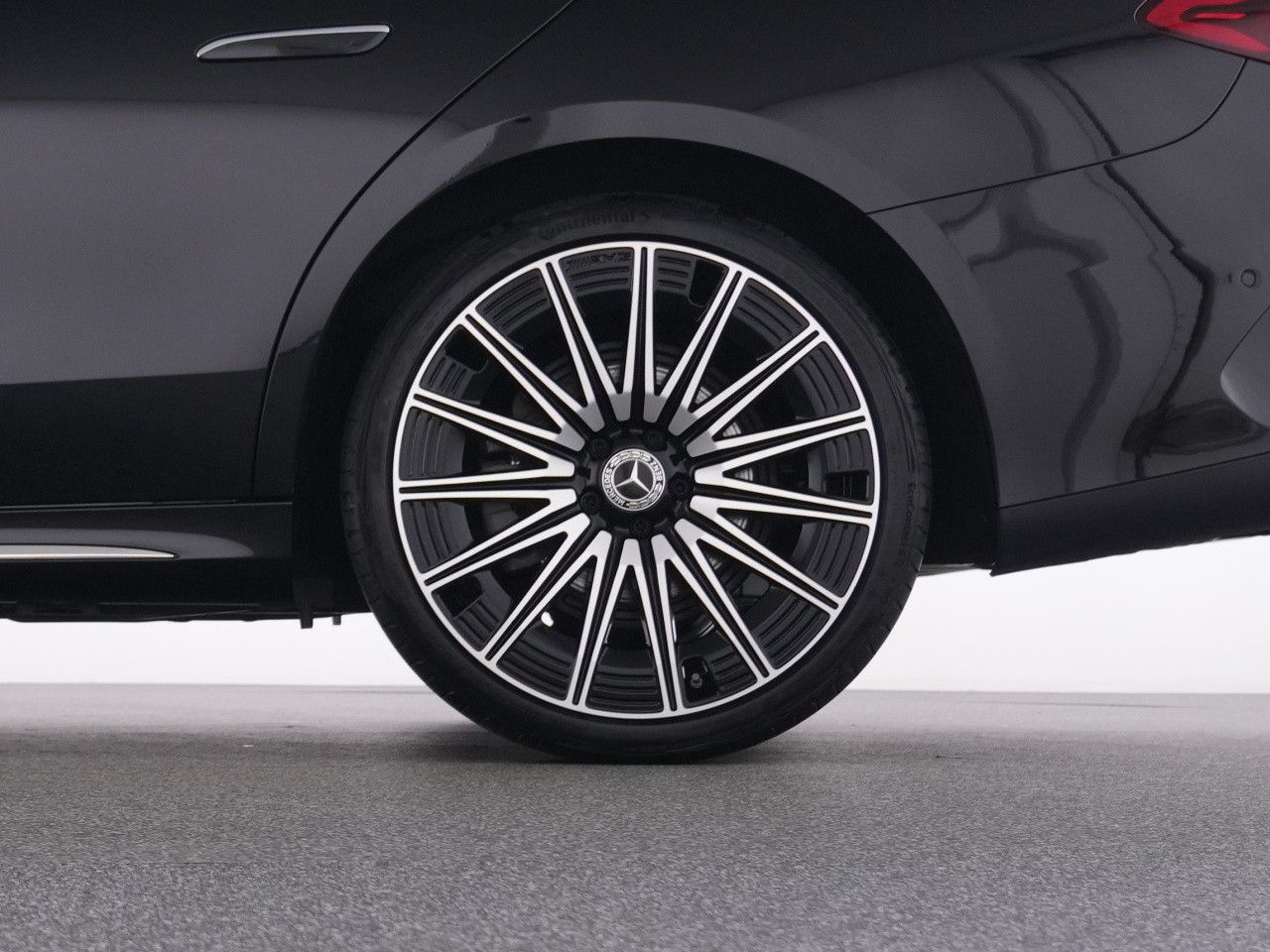 Mercedes-Benz E-Klasse – Bild 20