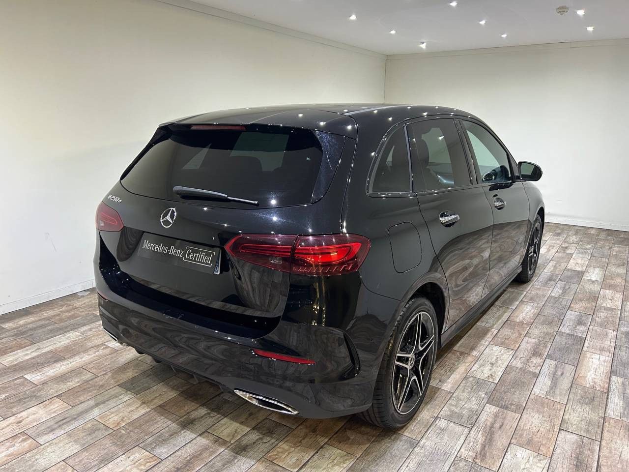 Photo du véhicule 5 / 17