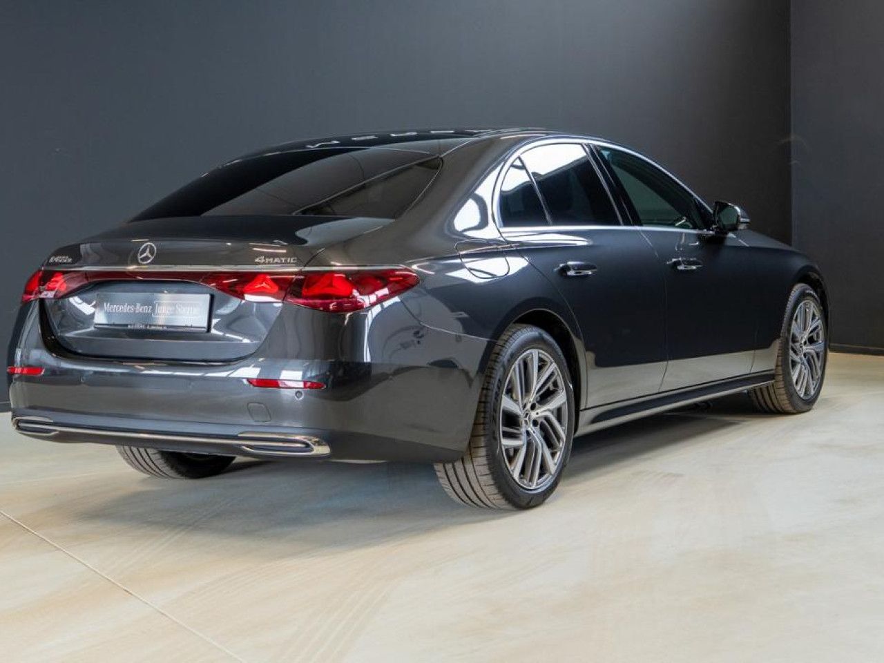 Mercedes-Benz E-Klasse – Bild 3